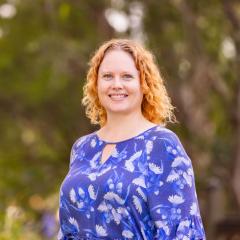 Dr Kiah Smith
